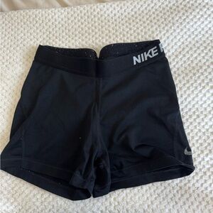 Black Nike pros